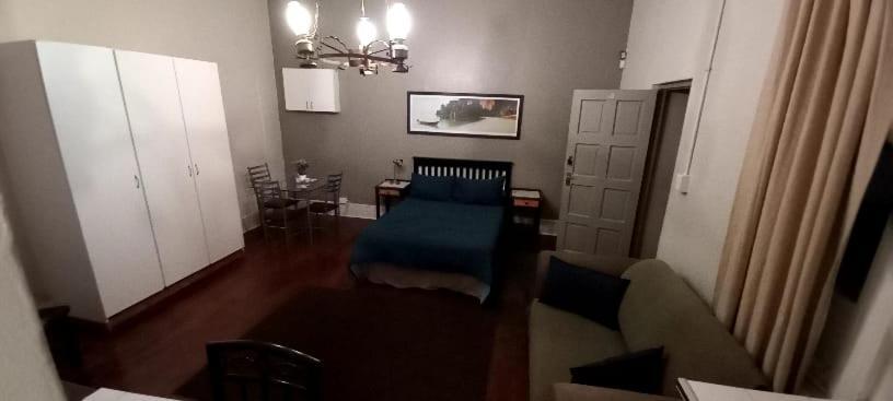 Glen Lilly Self Catering Apartment Parow Bagian luar foto