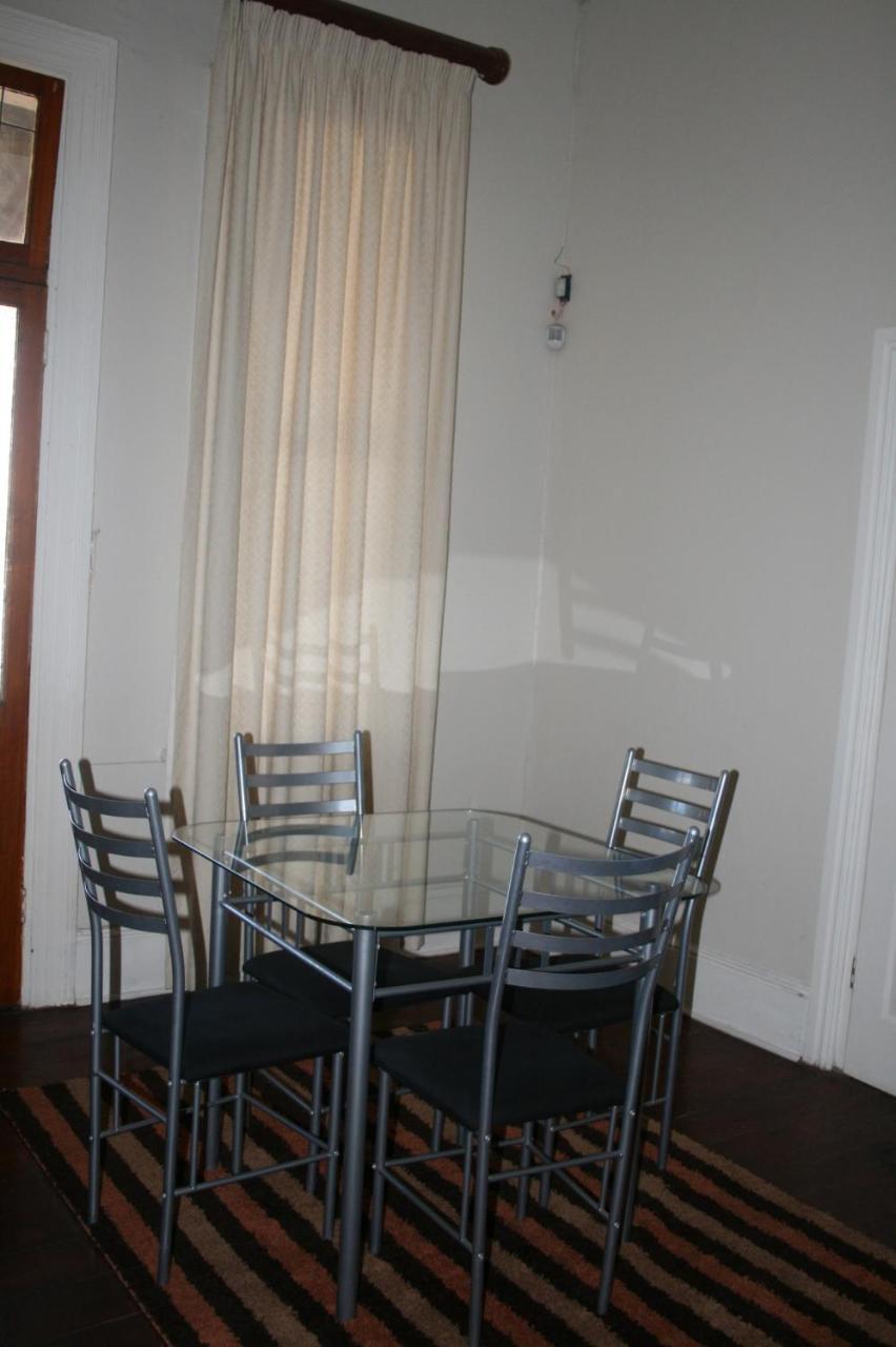 Glen Lilly Self Catering Apartment Parow Bagian luar foto